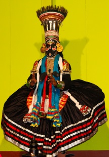 Marvel the Artistic Side of Munnar